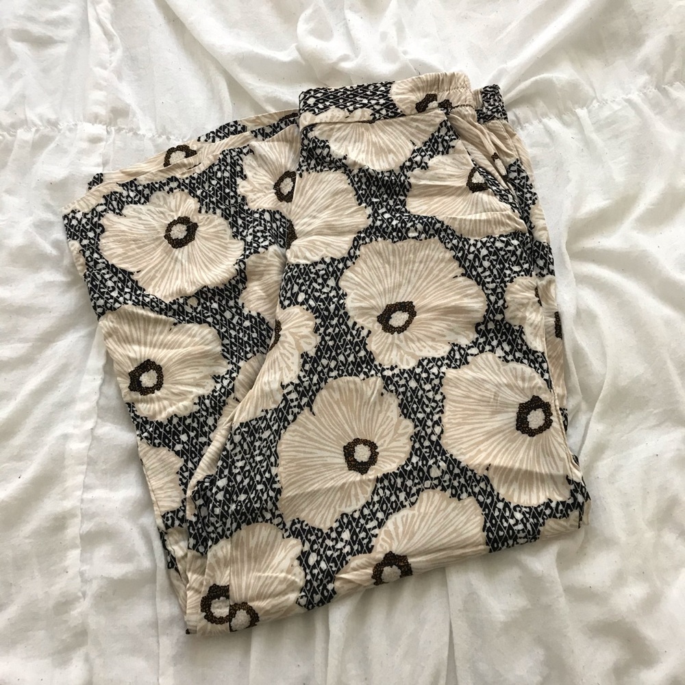 H&M Floral Wide Leg High Waist Cropped Pants (M)